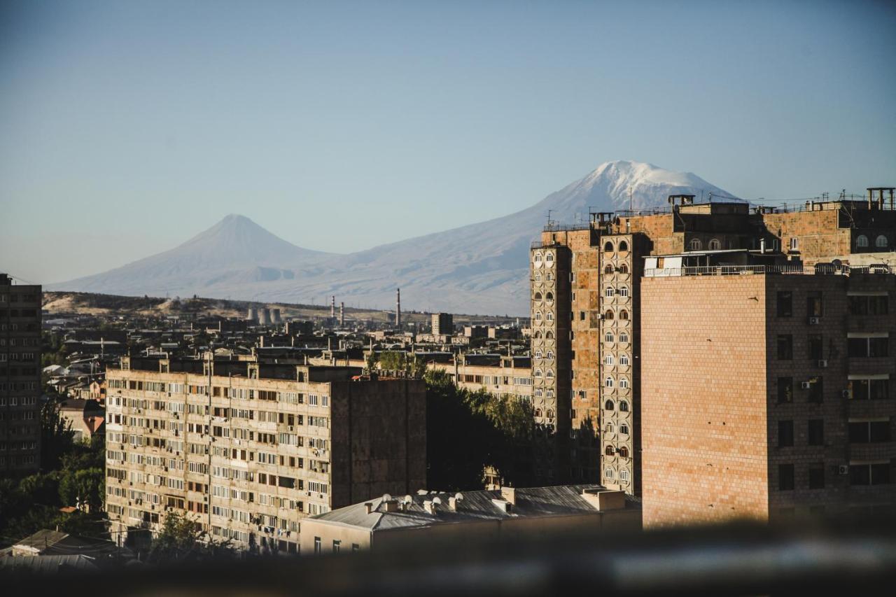 Konyak Hotel Erevan Exterior foto